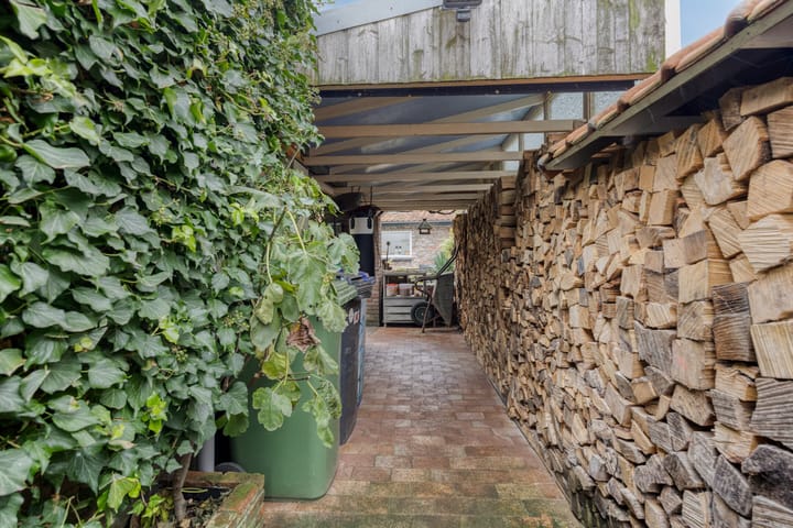 Photo 35 of Grootmajoorstraat 4