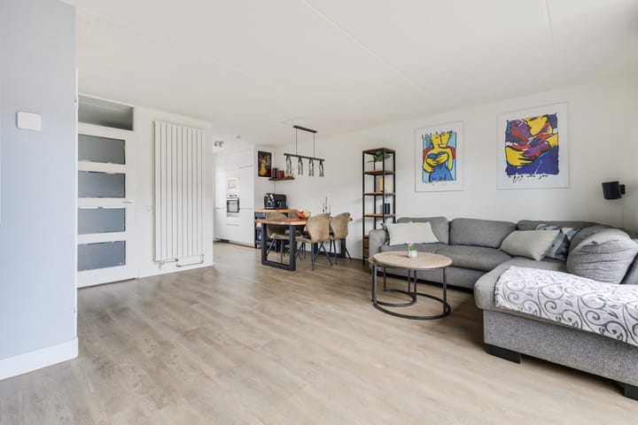 Photo 12 of Maaibeemd 64