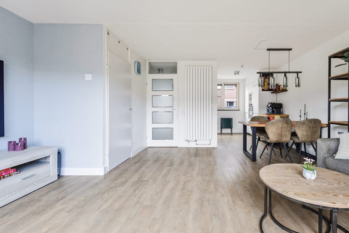 Photo 13 of Maaibeemd 64