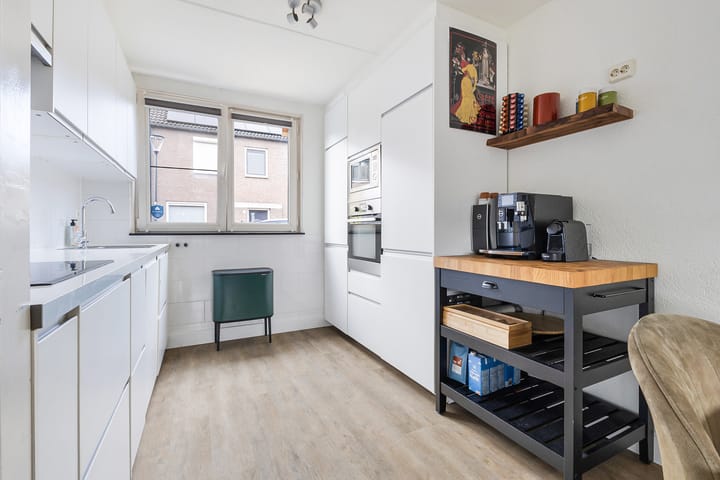 Photo 17 of Maaibeemd 64