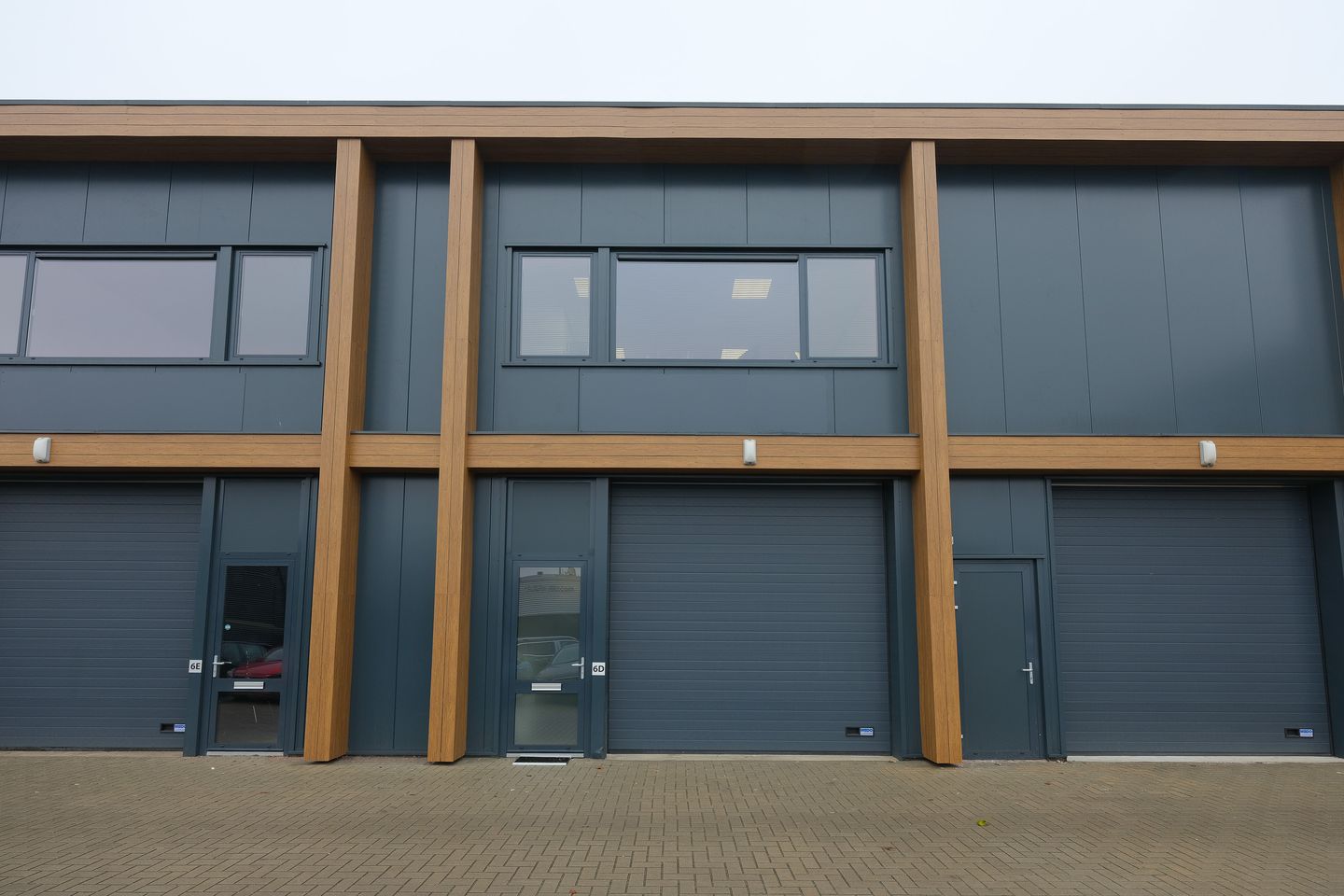 View photo 1 of Dortmundstraat 6-D