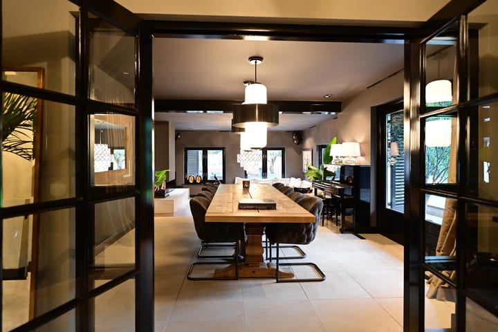 Photo 13 of Oranje Nassaulaan 8