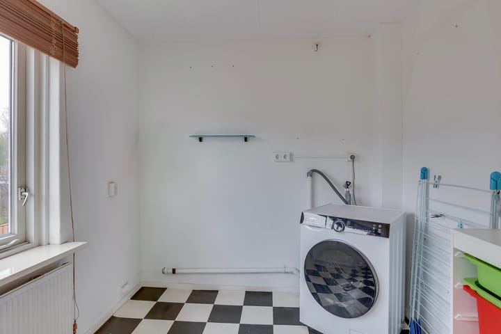 Foto 21 van Treubstraat 8