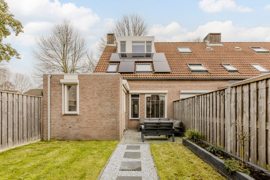 Photo 2 of Zaaren 156