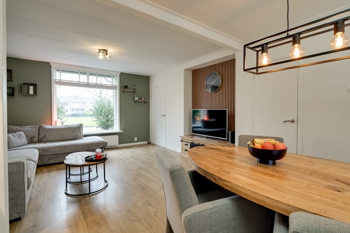 Foto 12 van Prof. Granpré Molièrestraat 16