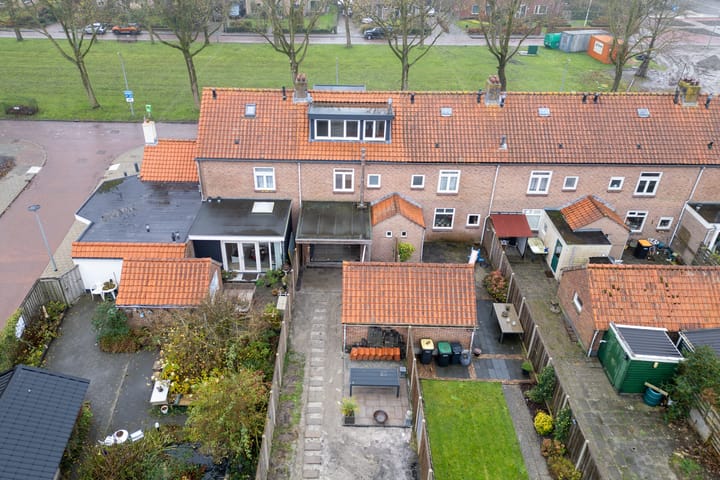 Foto 44 van Prof. Granpré Molièrestraat 16