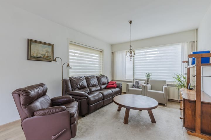 Photo 5 of Professor Hugo de Vriesstraat 2