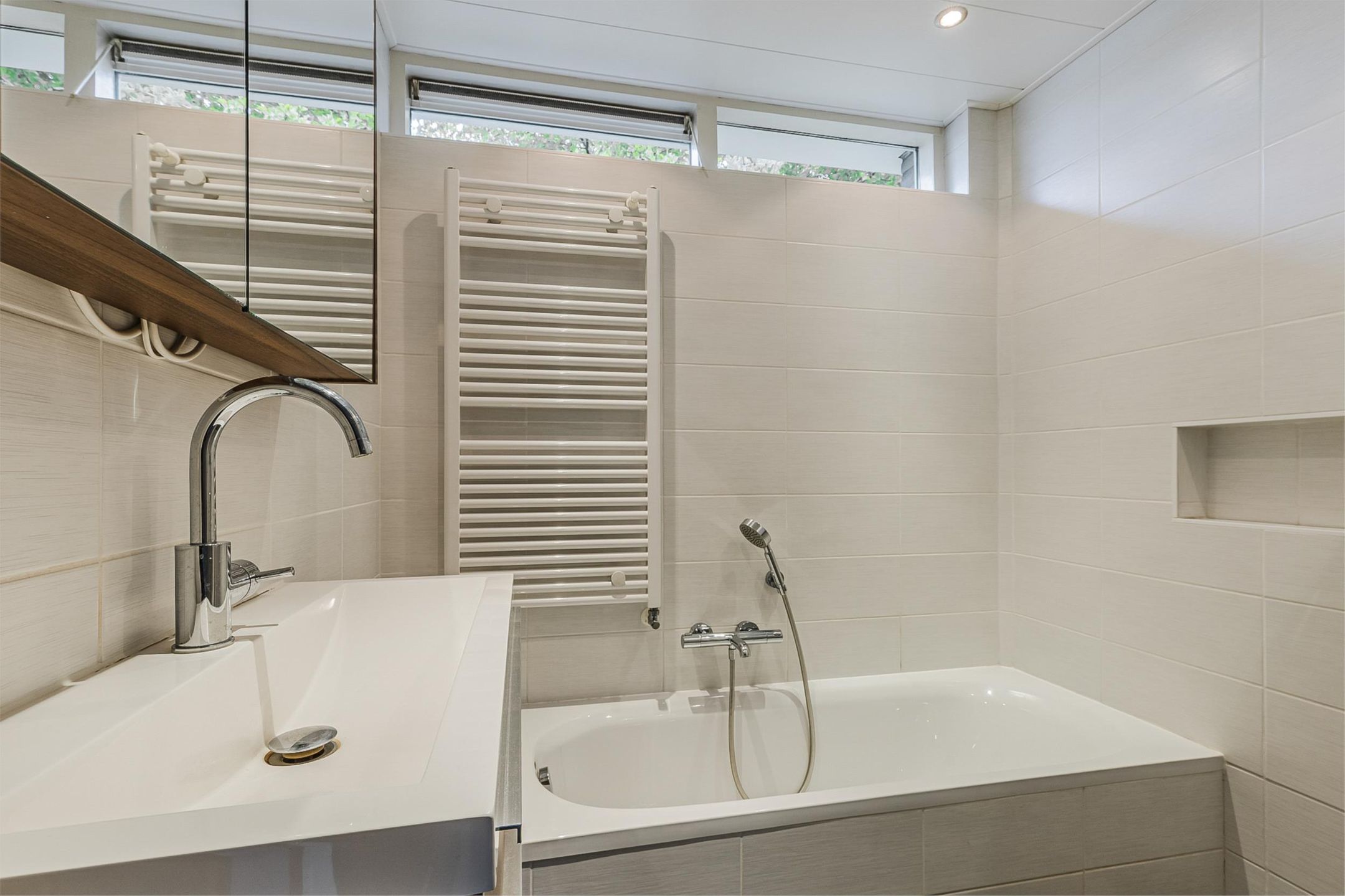 Foto 21 van Professor Hugo de Vriesstraat 2