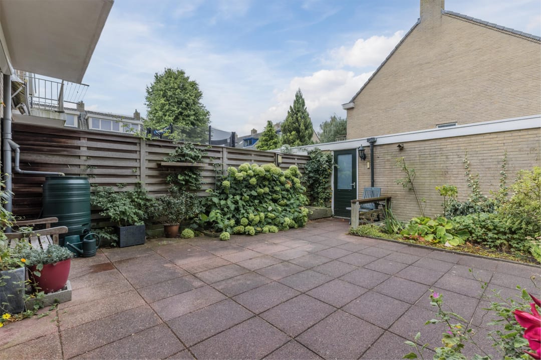 Foto 32 van Professor Hugo de Vriesstraat 2