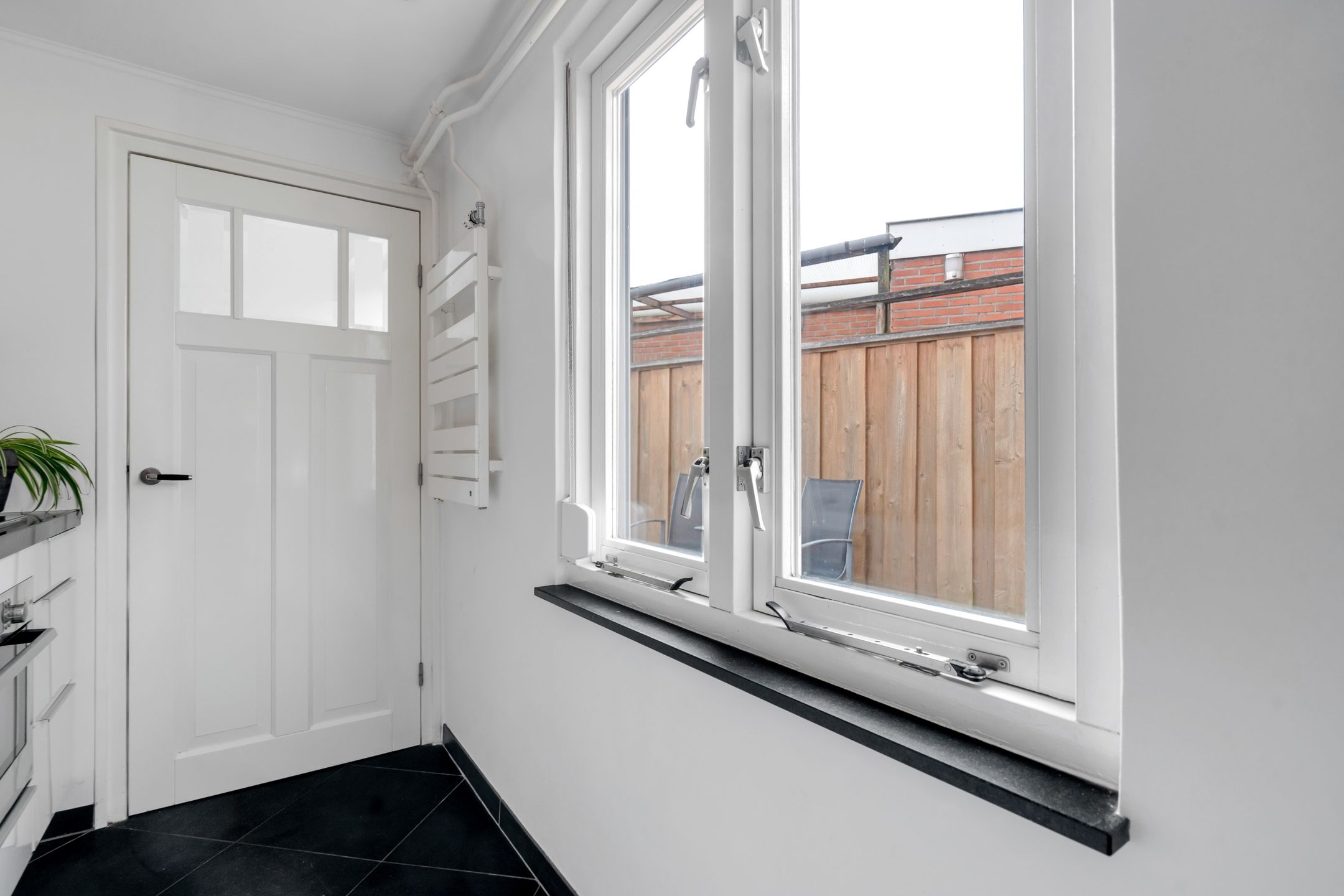 Photo 21 of Bruggertstraat 315