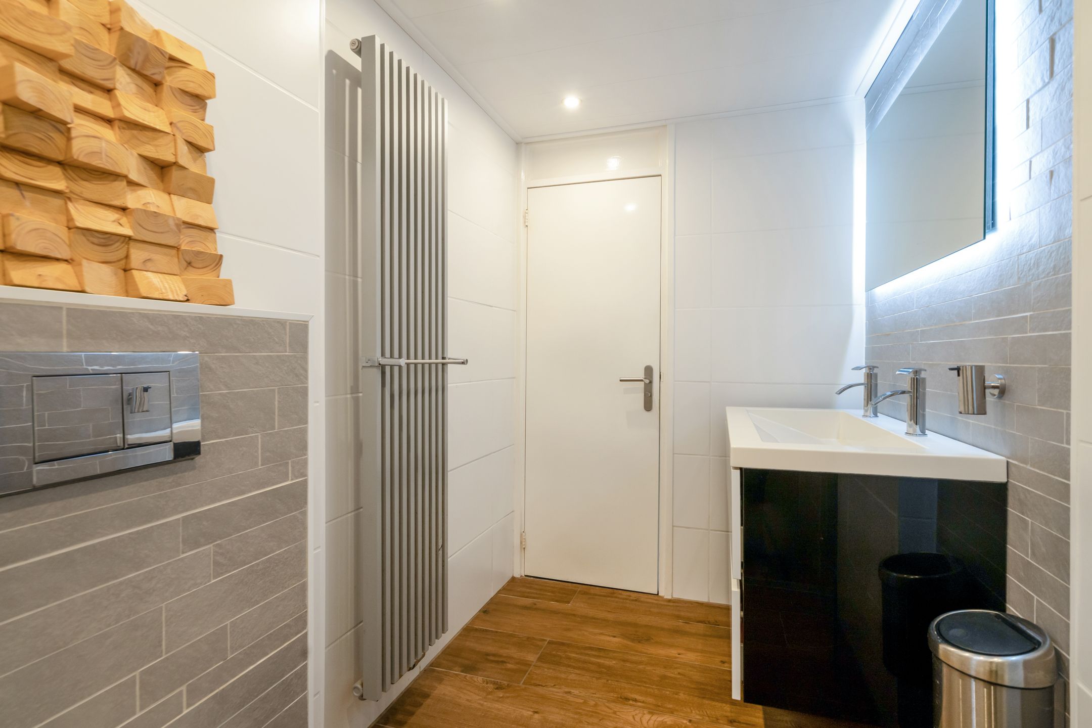 Photo 24 of Bruggertstraat 315