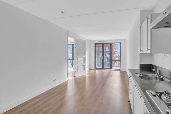 Photo 8 of Martinus Nijhofflaan 188