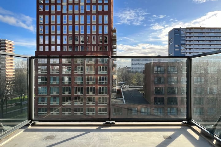 Photo 21 of Martinus Nijhofflaan 188