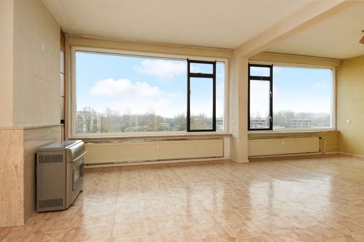 Photo 19 of Landréstraat 599