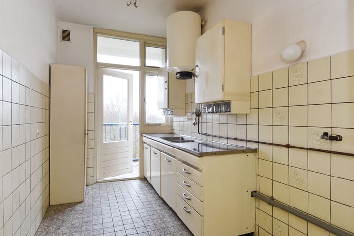 Photo 20 of Landréstraat 599