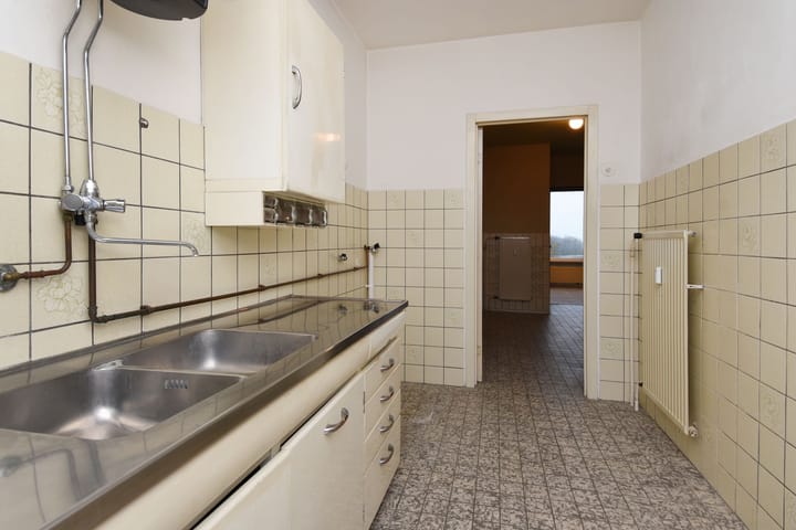 Photo 21 of Landréstraat 599