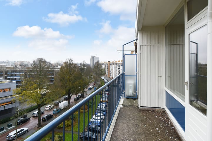 Photo 30 of Landréstraat 599