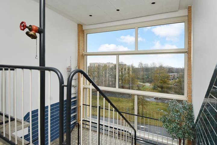 Photo 35 of Landréstraat 599