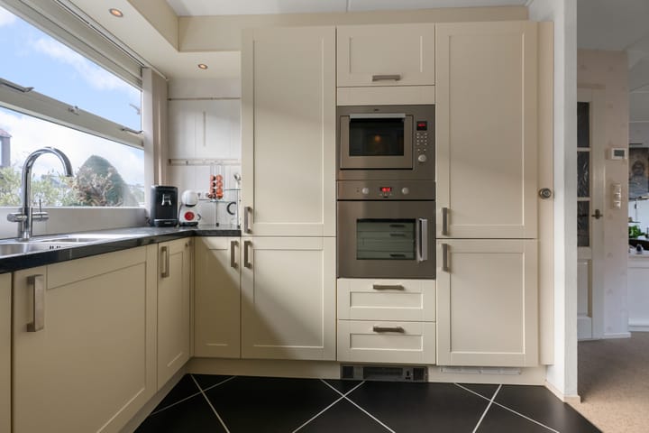 Photo 10 of Delftlaan 29-E