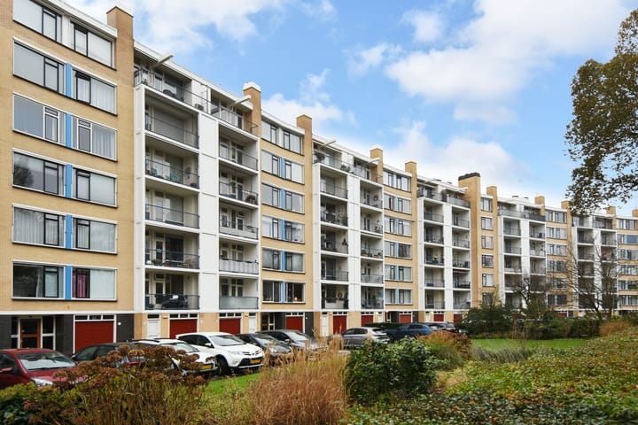 Photo 37 of Landréstraat 599