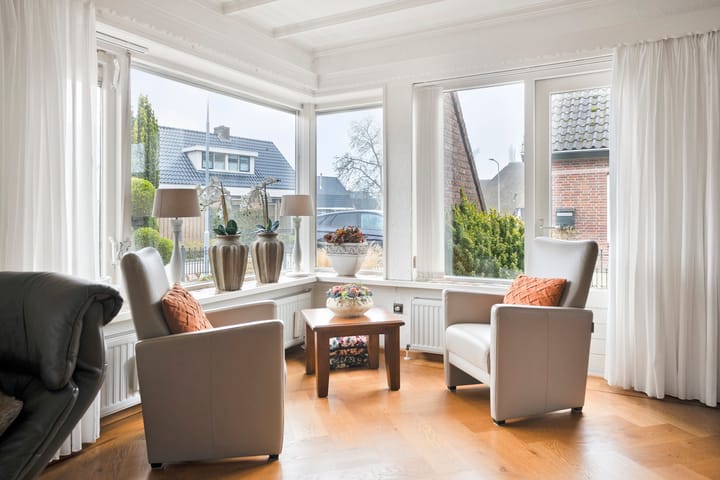 Foto 7 van Annenkamp 64