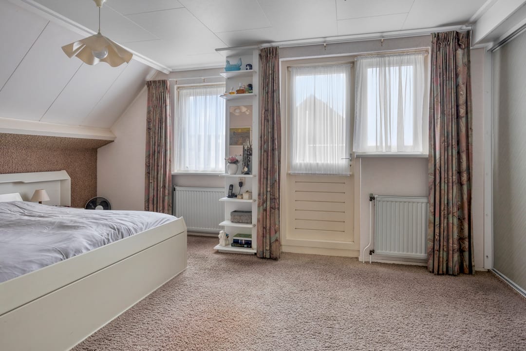 Foto 23 van Annenkamp 64