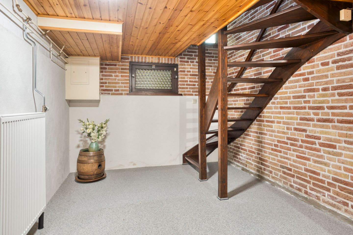 Foto 35 van Annenkamp 64