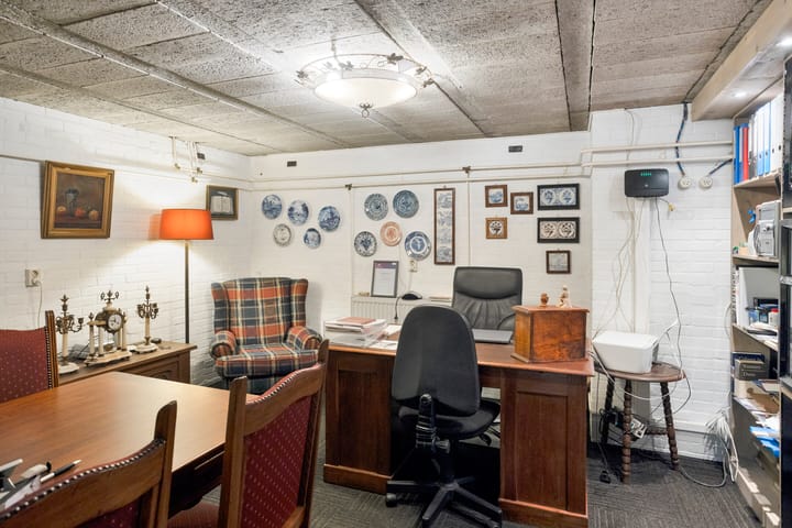 Foto 37 van Annenkamp 64