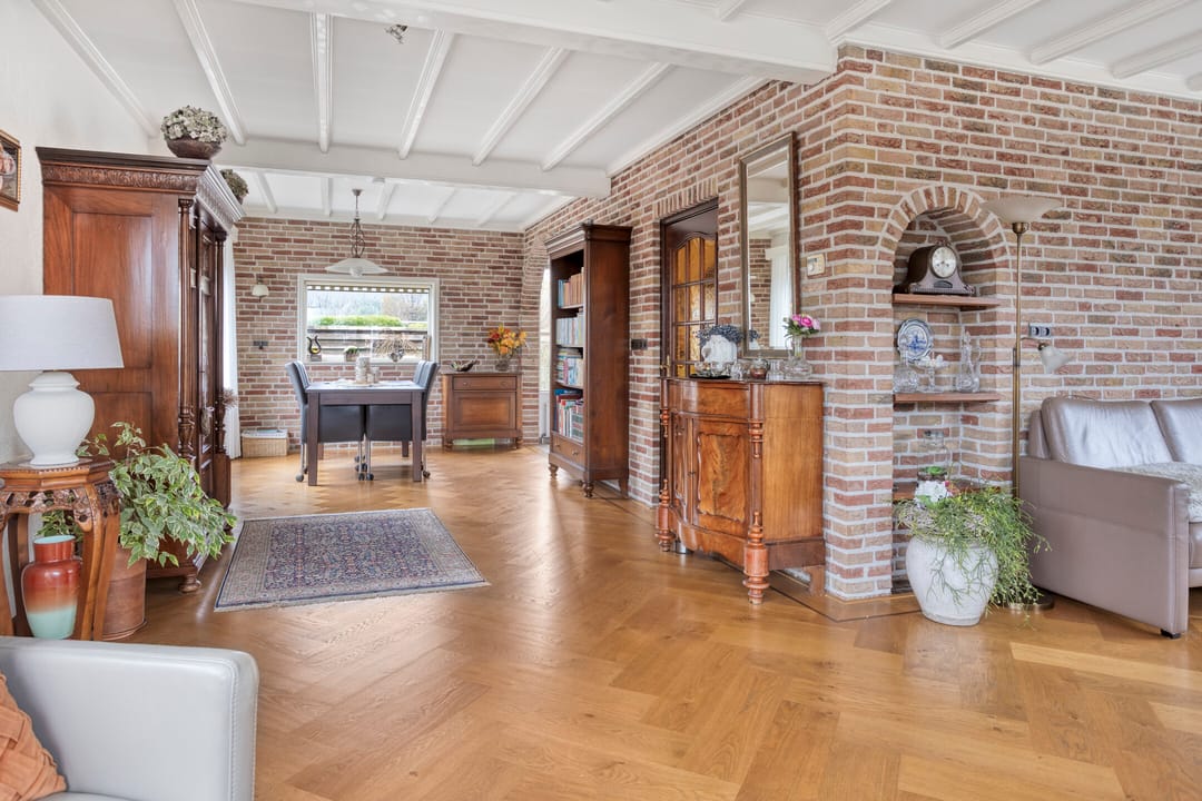 Foto 8 van Annenkamp 64