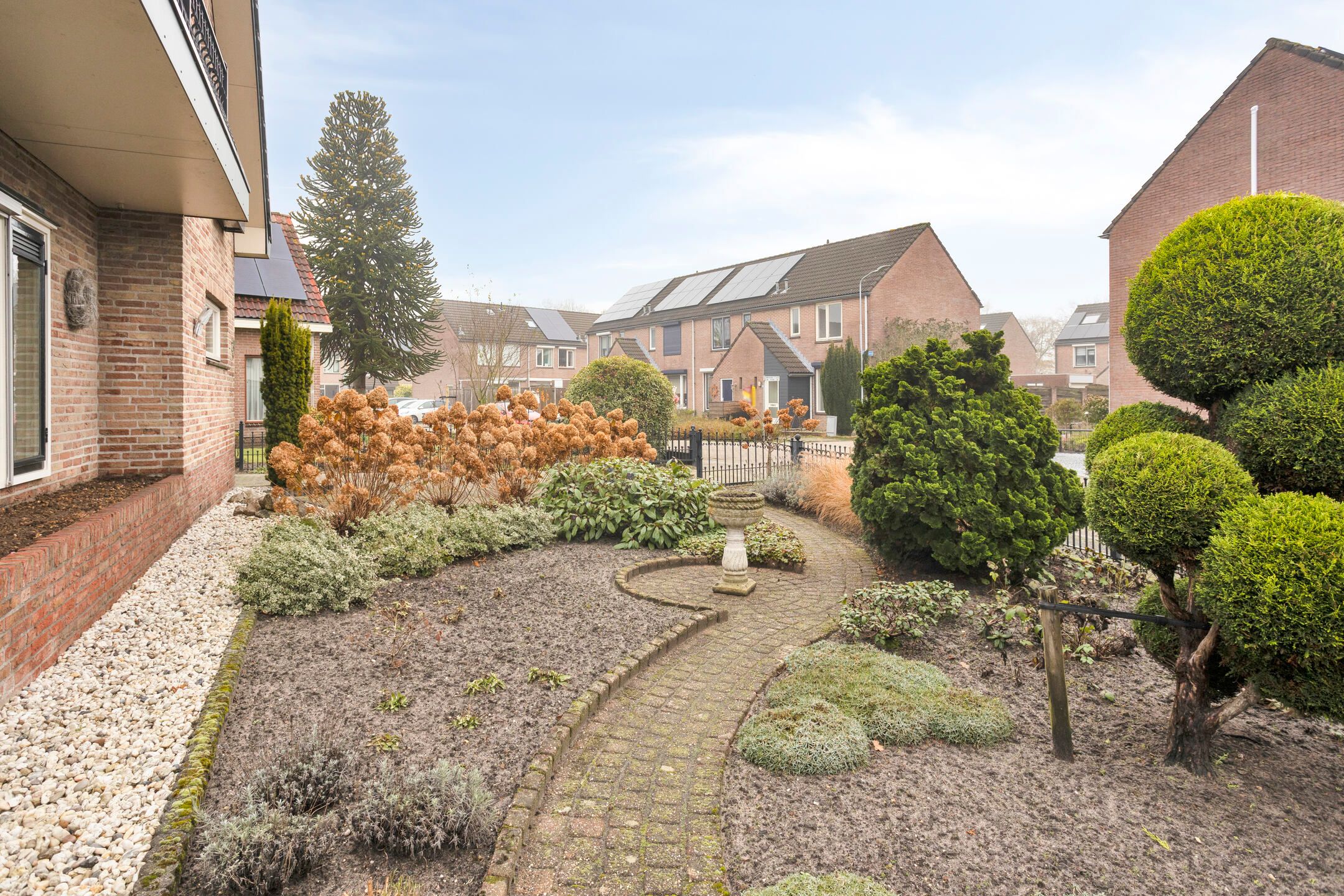 Foto 45 van Annenkamp 64