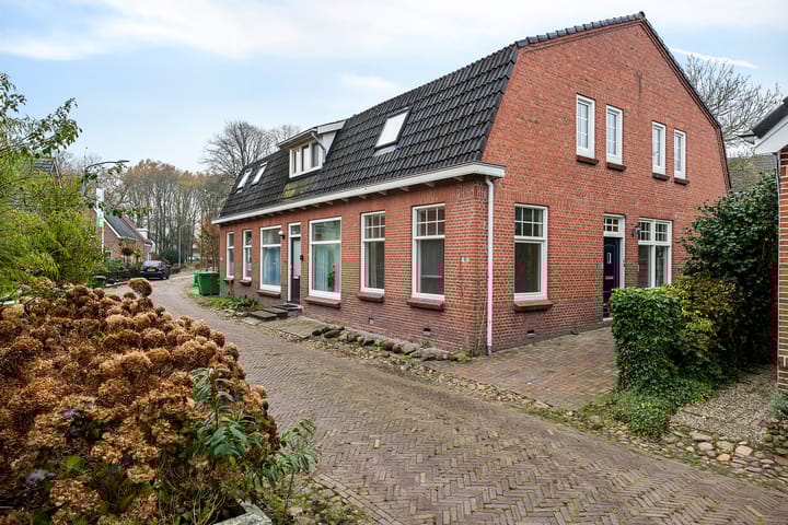 Tiphofweg 8
