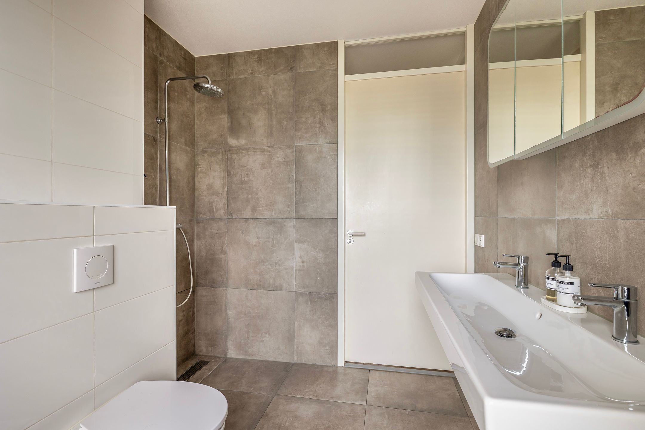 Foto 30 van Mary Dresselhuysweg 38