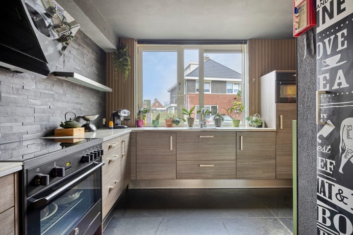 Foto 13 van De Aanloop 36