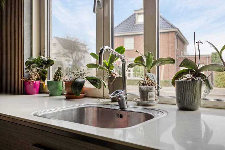 Foto 16 van De Aanloop 36