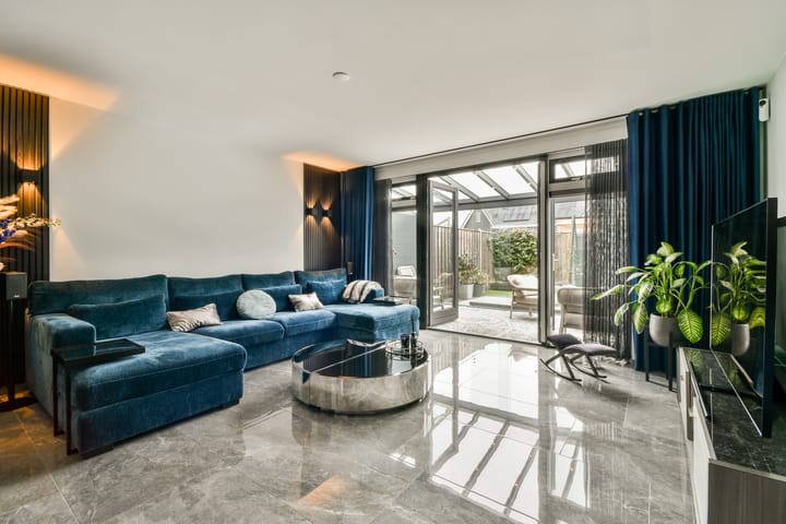 Photo 2 of Waterweide 80