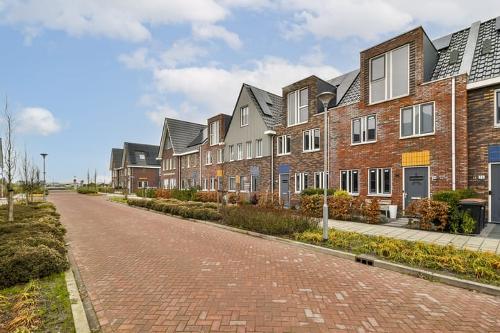 Photo 34 of Waterweide 80