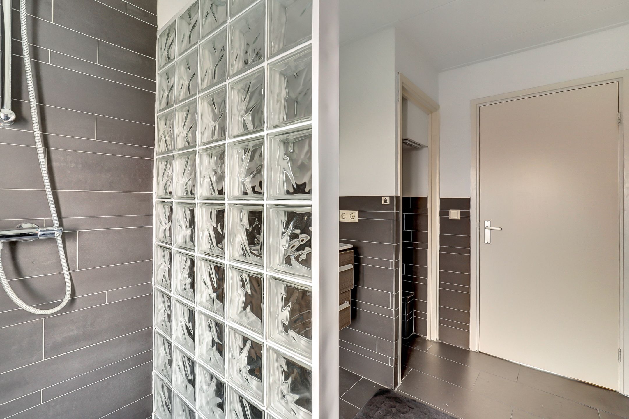 Foto 24 van Mirtestraat 73