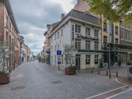 undefined main image