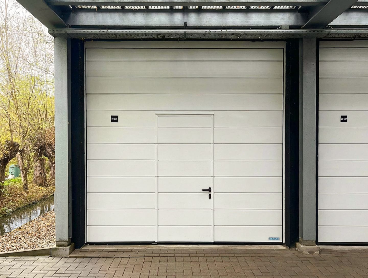 View photo 1 of Vlielandseweg 20