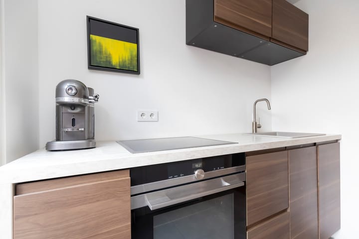 Foto 15 van Van Linschotenstraat 18