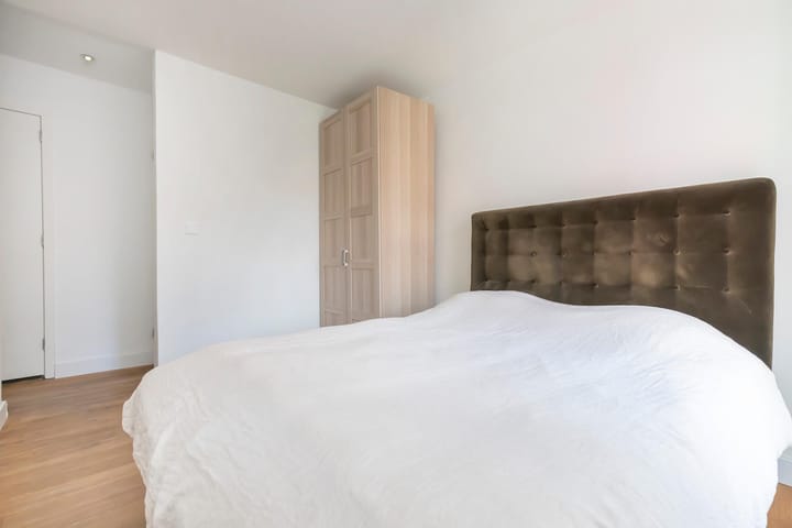 Foto 21 van Van Linschotenstraat 18