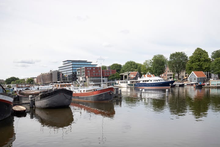 Foto 28 van Van Linschotenstraat 18