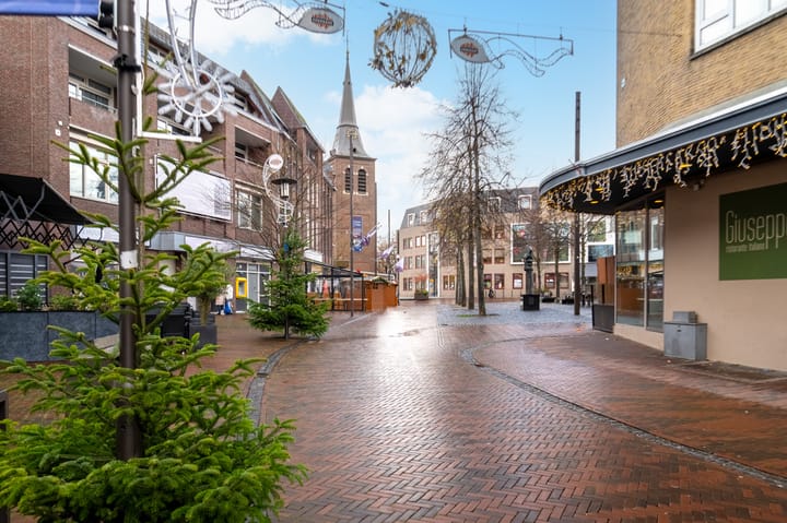 Foto 18 van Einderstraat 15-A