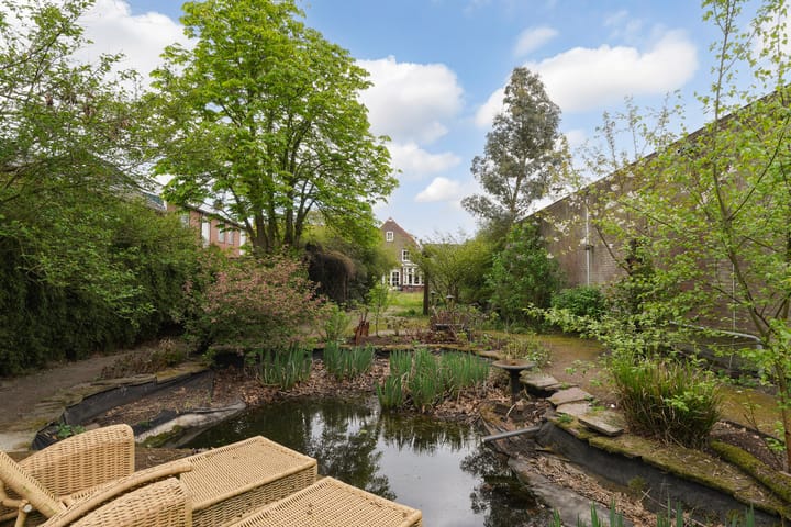 Photo 2 of Hoofdstraat 10