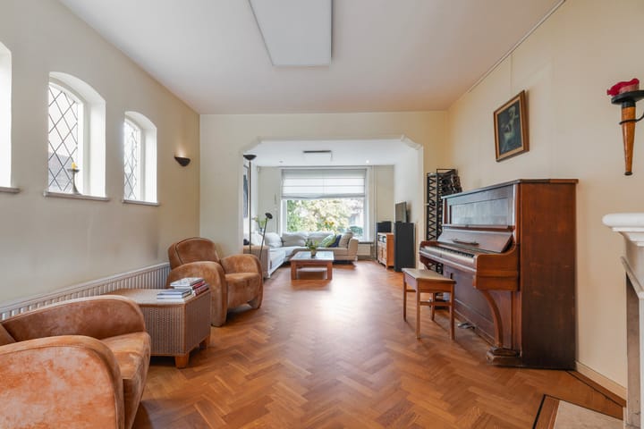 Photo 3 of Hoofdstraat 10