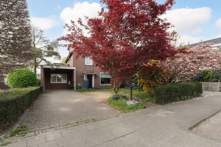 Photo 4 of Hoofdstraat 10