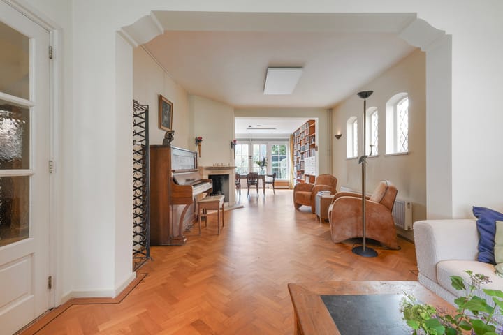 Photo 9 of Hoofdstraat 10