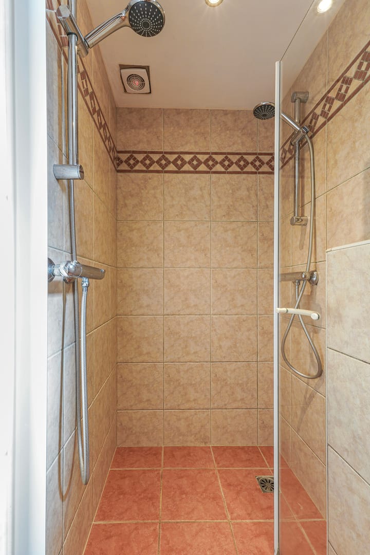 Photo 28 of Hoofdstraat 10