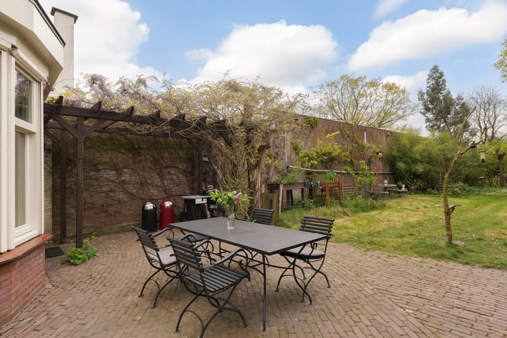 Photo 46 of Hoofdstraat 10