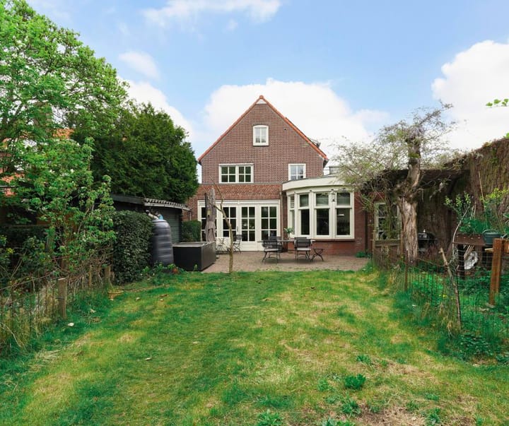 Photo 48 of Hoofdstraat 10